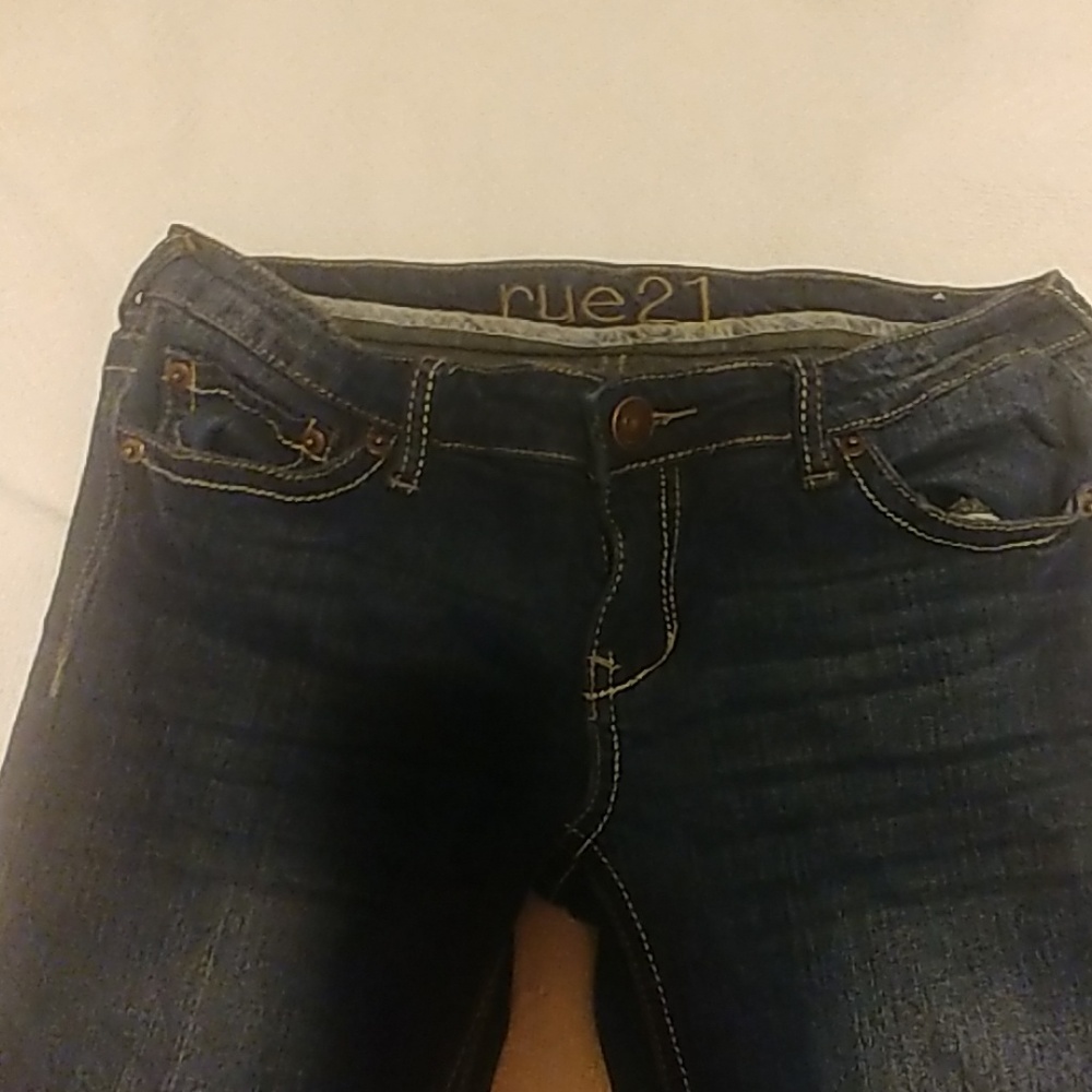 Jeans - Picture 2 of 5